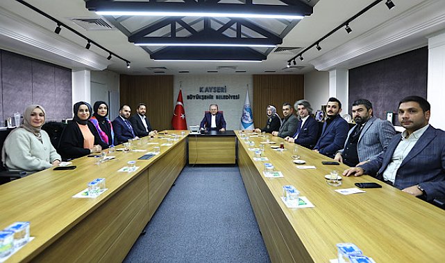 Büyükkılıç, AK Parti Hacılar İlçe Başkanı Kahraman ile görüştü