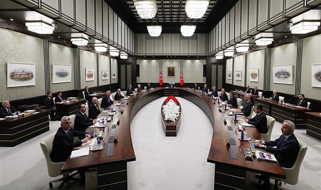 Cumhurbaşkanlığı kabinesi Cumhurbaşkanlığı Külliyesi’nde toplandı