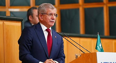 Davutoğlu’ndan Erbakan’a tebrik mesajı