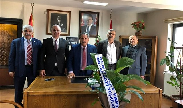 Demokrat Parti Bursa teşkilatında hayırlı olsun ziyareti