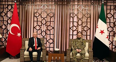 Bakan Güler, Suriye Savunma Bakanı Ebu Kasra ile görüştü