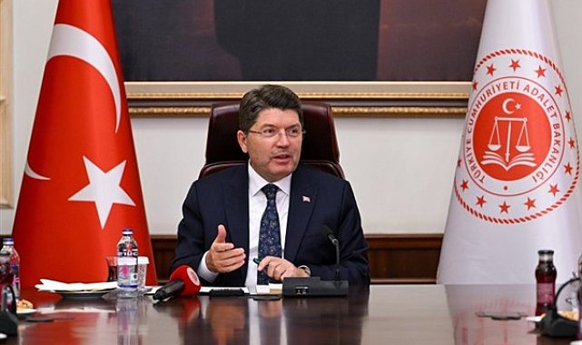 Bakan Tunç, Bartın Üniversitesi Rektörü Akkaya ile bir araya geldi