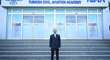 Bakan Uraloğlu, Dünya Sivil Havacılık Günü'nü kutladı
