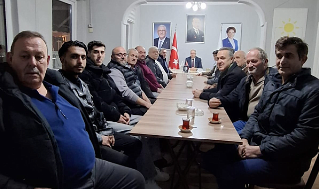 İYİ Parti Gemlik’te 17 yeni üye için Rozet Töreni düzenledi