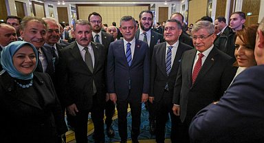 Özel, TÜSİAD Yüksek İstişare Konseyi kokteyline katıldı