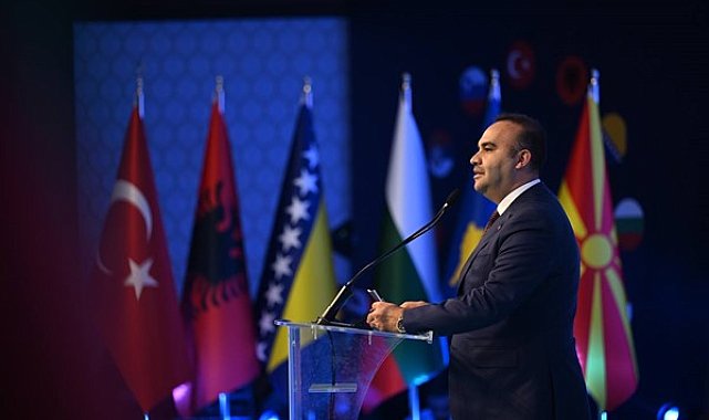 Bakan Kacır: Girişimcilerimize 2 milyon TL’ye kadar destek sağlıyoruz