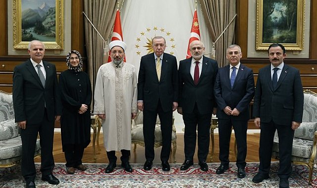 Cumhurbaşkanı Erdoğan, Diyanet İşleri Başkanı Safi Arpaguş’u kabul etti