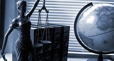 İzmir Barosu’na kayıtlı avukat hakkında soruşturma 