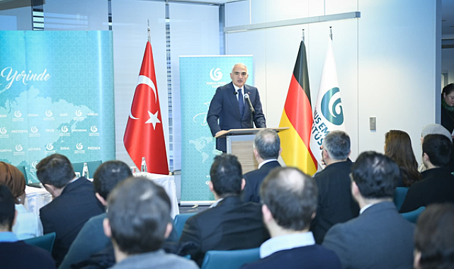 Bakan Ersoy’dan Berlin’de Yunus Emre Enstitüsü'ne ziyaret