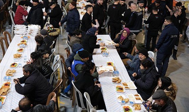 Çorum Belediyesi iftar sofrasında Ramazan’ın ilk orucu açıldı