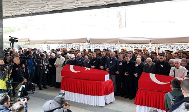 Bakan Güler, ASELSAN teknisyenleri Kahraman ve Can'ın cenaze törenine katıldı