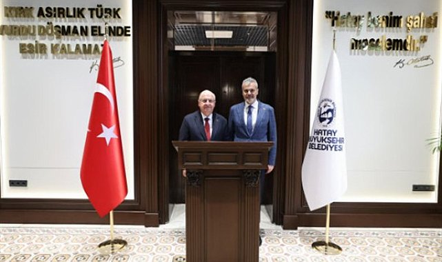 Bakan Güler, Hatay Büyükşehir Belediyesini ziyaret etti