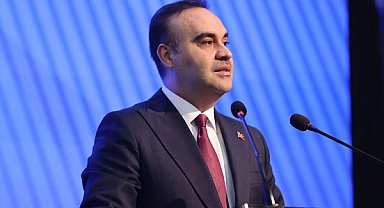 Bakan Kacır: Öğrencilerimize yeni imkanlar sunmaya devam edeceğiz