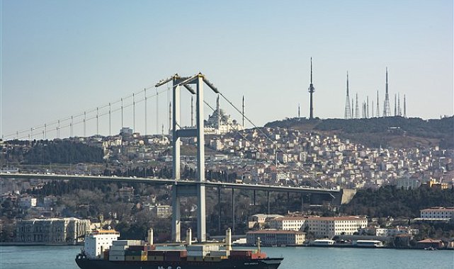 Bakan Uraloğlu: 18-22 Mart’ta otoyol ve köprülerden 12,3 milyon araç geçişi oldu