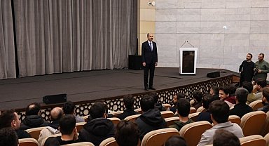 Başkan Altay, personelle bir araya geldi