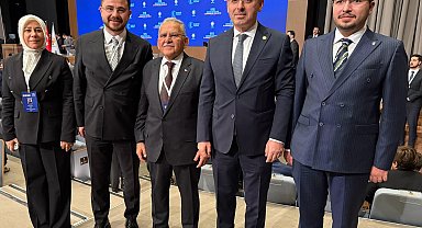 Başkan Büyükkılıç, AK Parti İl Başkanları Toplantısı'na katıldı