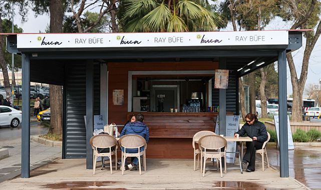 Buca’da iki yeni büfe hizmete açıldı