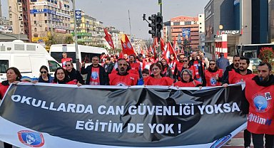 Bursa’da “Okulda Şiddete Dur” yürüyüşü