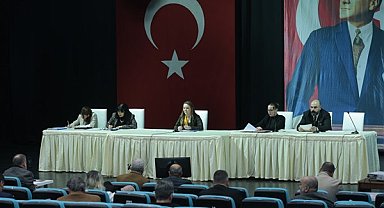 Konak'ta kadınlara yönelik kararlar ve isimlendirme adımları