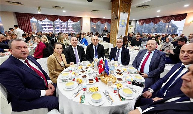 Manisa’da Balkan heyetinin katılımıyla iftar programı düzenlendi