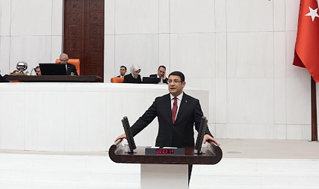 Şahin: İktidar, gençlerimizi de adeta birer bankamatik olarak görüyor