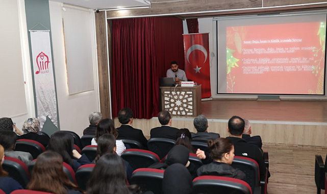 Siirt’te “Nevruz” konulu konferans düzenlendi