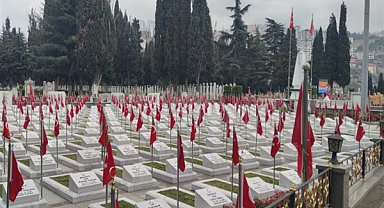 Trabzon’da mezarlıklar bayram öncesi bakıma alındı