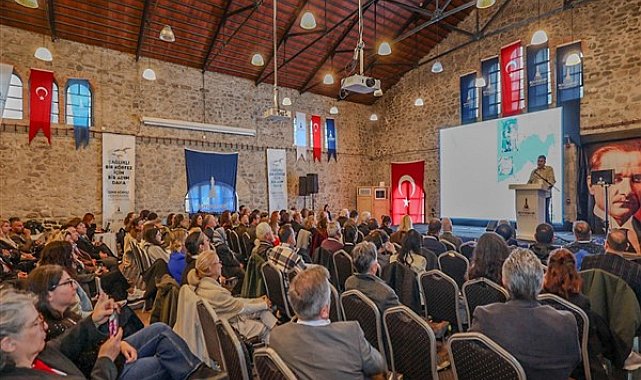 Uluslararası İzmir Körfez Konferansı’nda bilimsel çözüm önerileri ele alındı