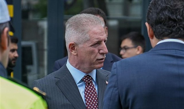 Vali Gül, şehit polis memuru Mustafa Aydın için düzenlenen törene katıldı