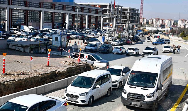 Ankara’da Bağdat Caddesi’nde trafik düzenlemesi yapıldı