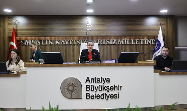 Antalya Büyükşehir Belediyesi Meclisi’nde 2025 faaliyet raporu kabul edildi