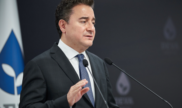 Babacan’dan Hatemi için taziye mesajı