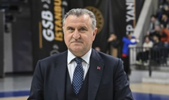 Bakan Bak'tan A Milli Futbol Takımı için tebrik mesajı