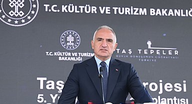 Bakan Ersoy, Özbek heyeti ağırladı