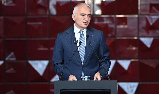 Bakan Ersoy ve TFF Başkanı Hacıosmanoğlu bir araya geldi