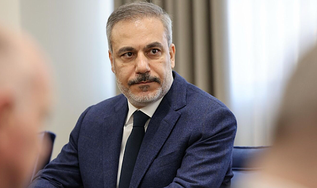 Bakan Fidan, Pakistan Başbakanı Şerif ile bir araya geldi