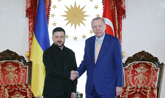 Cumhurbaşkanı Erdoğan, Ukrayna Devlet Başkanı Zelenski ile bir araya geldi
