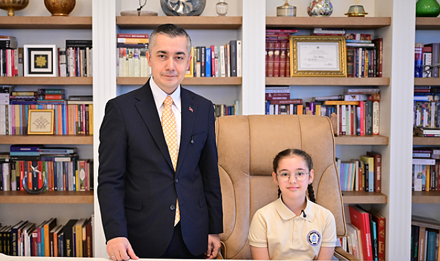 Esenyurt’ta koltuk çocuklara emanet edildi