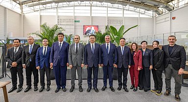 İzmir ve Qingdao arasında ticaret ve kentsel iş birliği görüşmesi