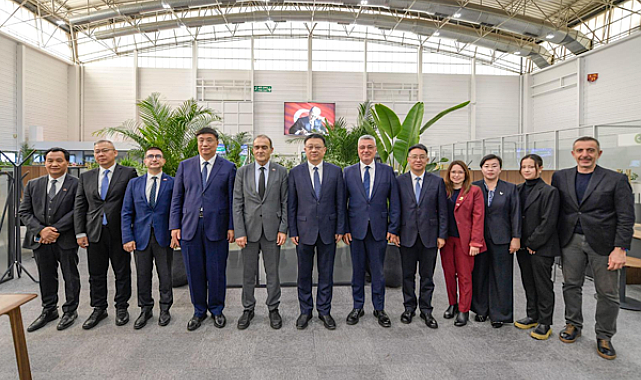 İzmir ve Qingdao arasında ticaret ve kentsel iş birliği görüşmesi