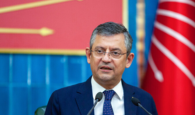 Özel, Cindoruk’un cenaze törenine katıldı