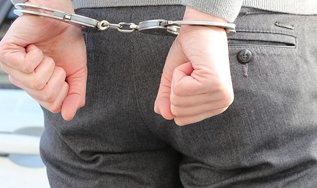 Ruhsatsız silah operasyonlarında 404 şüpheli yakalandı