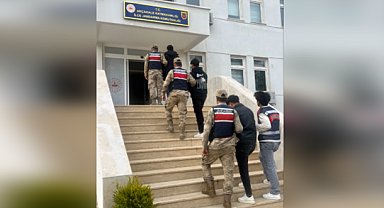 Şanlıurfa'da göçmen kaçakçılığı operasyonu