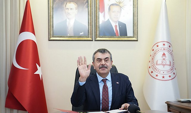 Tekin’den 23 Nisan mesajı