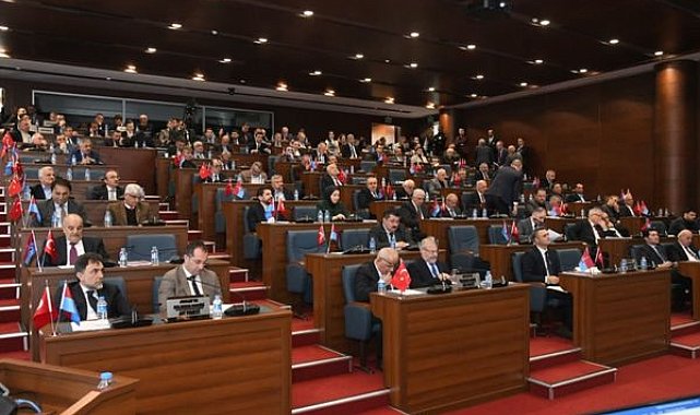 Trabzon Büyükşehir Belediyesi’nin 2025 faaliyet raporu oy birliğiyle onaylandı