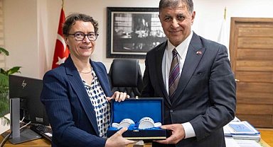 Tugay, Fransız heyeti ağırladı