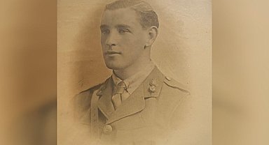 Türk askerinin merhametine şahit olan İskoç teğmen