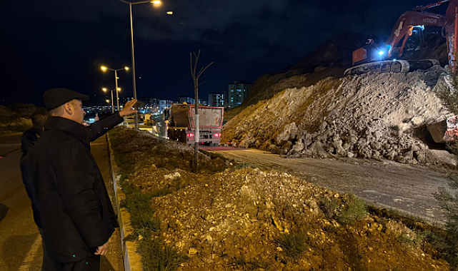 Vali Canalp heyelan bölgesinde ncelemelerde bulundu