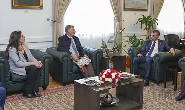 Yeni Kuşak Köy Enstitülüler Derneği’nden Özel’e ziyaret