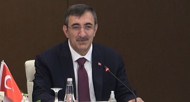 Yılmaz, TBMM’deki 23 Nisan özel oturumuna katıldı